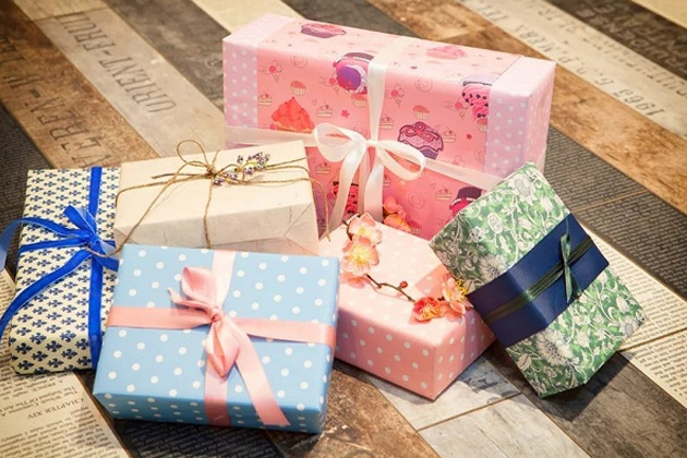 Упаковка подарков