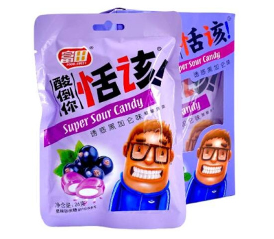 Жевательная конфета Super Sour Candy со вкусом черной смородины 26 г 1 шт Жевательная конфета Super Sour Candy со вкусом черной смородины 26 г 1 шт