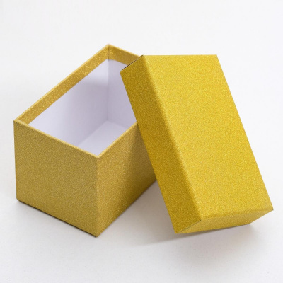 Коробка прямоуг Однотон золотой №2 14,5*9,8*8,7 см 1 шт Коробка прямоуг Однотон золотой №2 14,5*9,8*8,7 см 1 шт